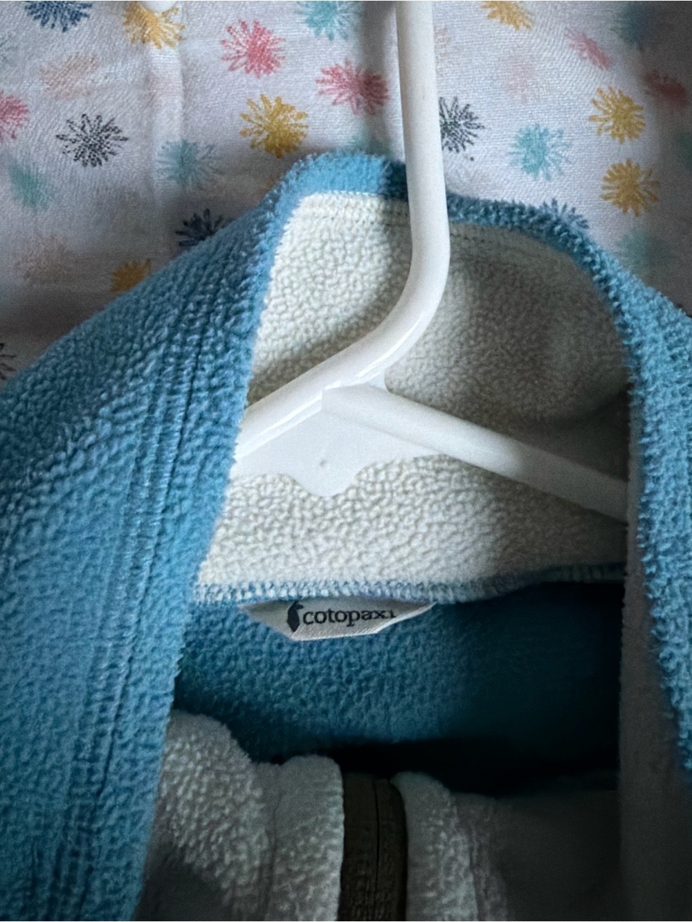 cotopaxi Blue and Cream women’s teca fleece pullover - Picture 3 of 3